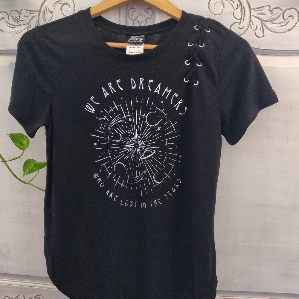 We are Dreamers who are lost in the stars tee